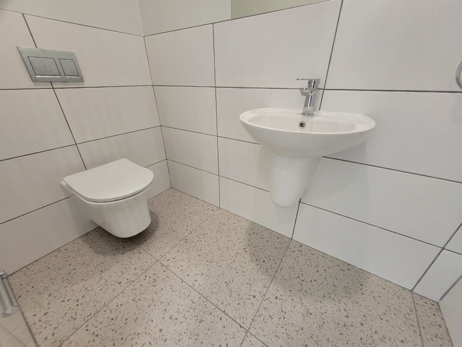 To Let Commercial Property for Rent in Stikland Industrial Western Cape